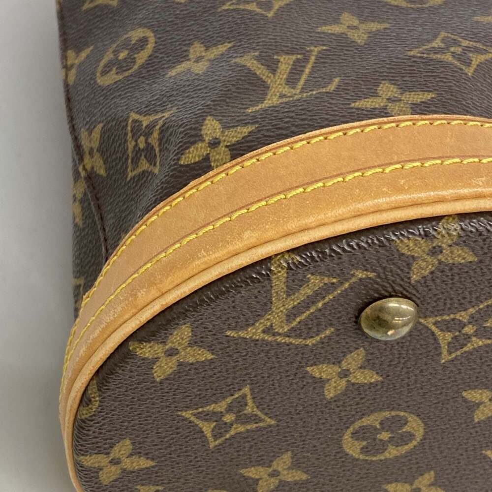 LOUIS VUITTON Brown Monogram Tote Bag - Picture 6 of 11